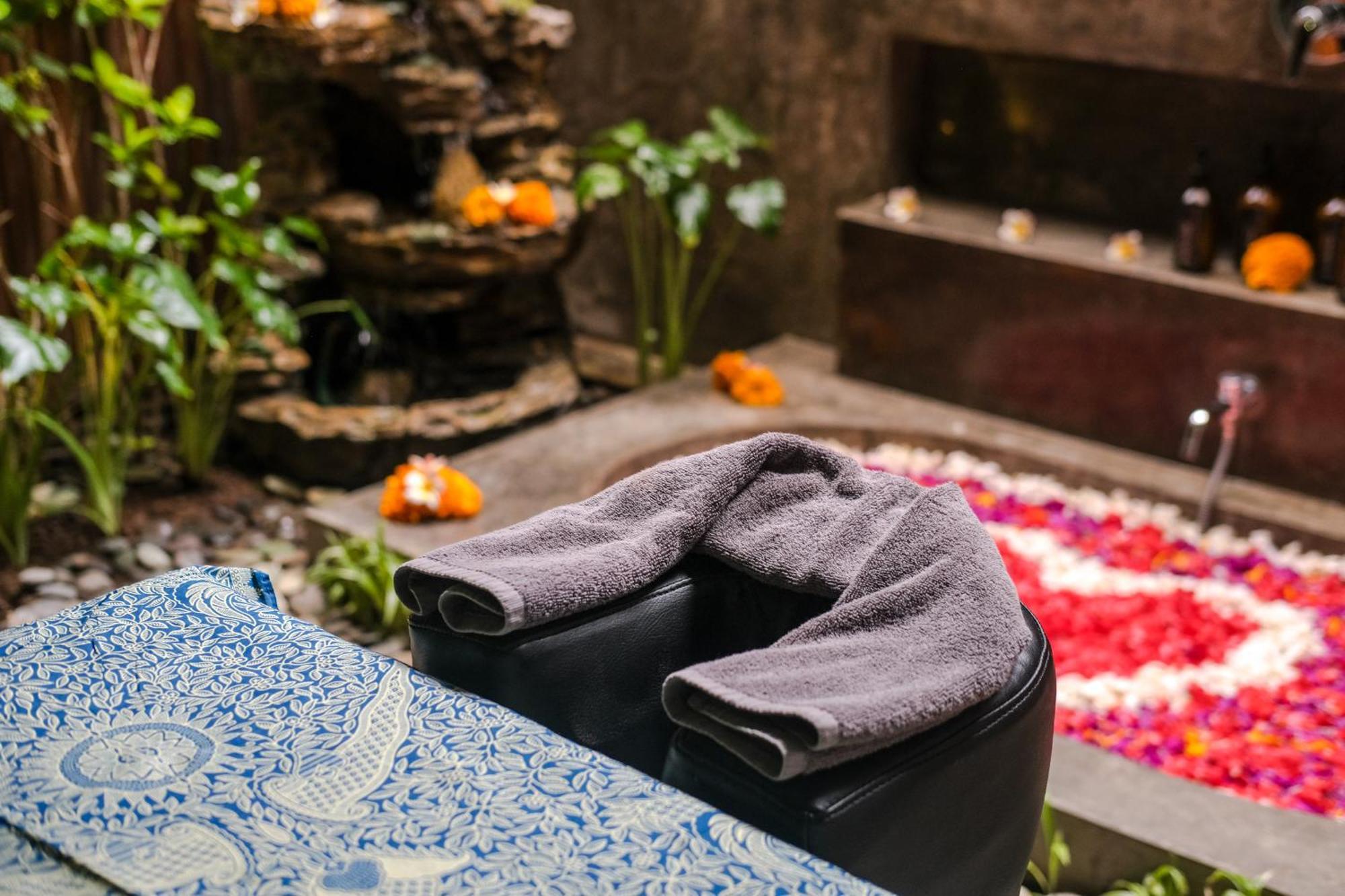 The Elementum Otel Uluwatu Dış mekan fotoğraf