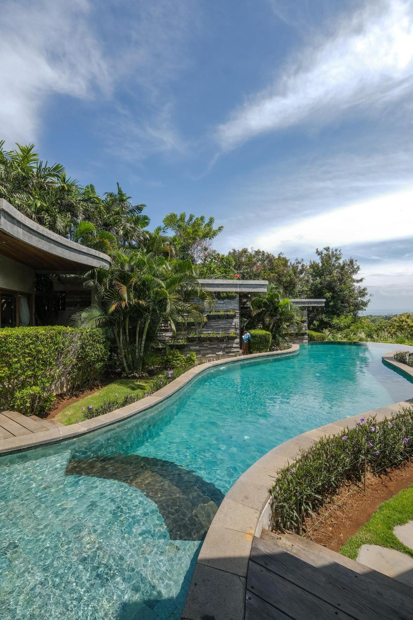 The Elementum Otel Uluwatu Dış mekan fotoğraf
