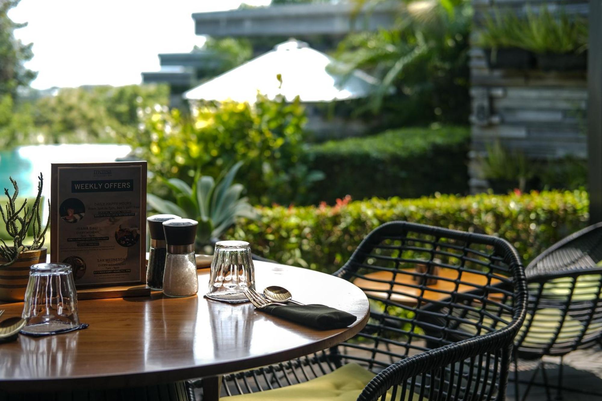 The Elementum Otel Uluwatu Dış mekan fotoğraf